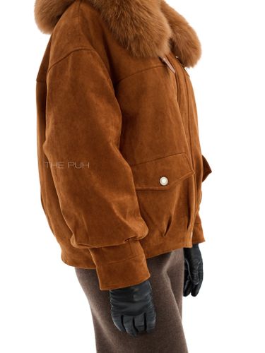 Утепленная замшевая куртка рыжего цвета