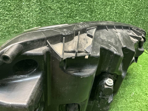 Фара левая Lada Vesta (2022-н.в.) LED