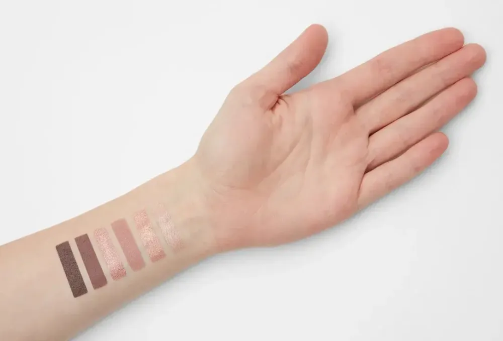 Мини-палетка теней для век Urban Decay Naked 3 Mini Eyeshadow Palette 6 Colors