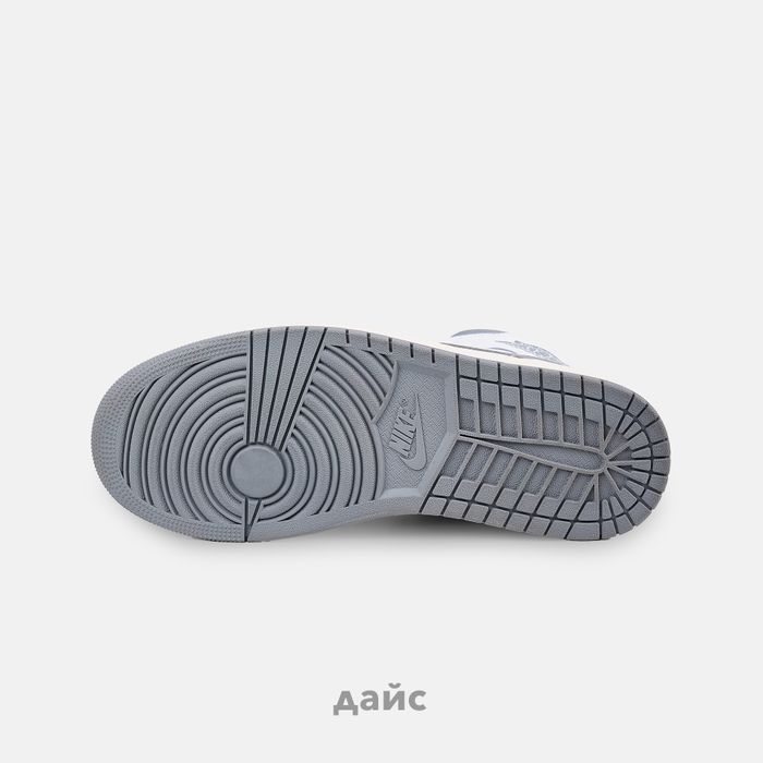 Кроссовки Jordan 1 Mid 