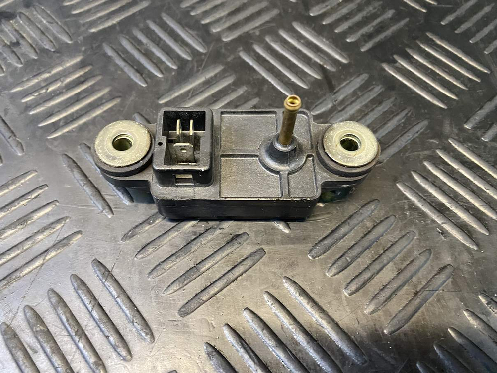 Датчик воздушный Yamaha V-Max 1200 (boost sensor) 054604