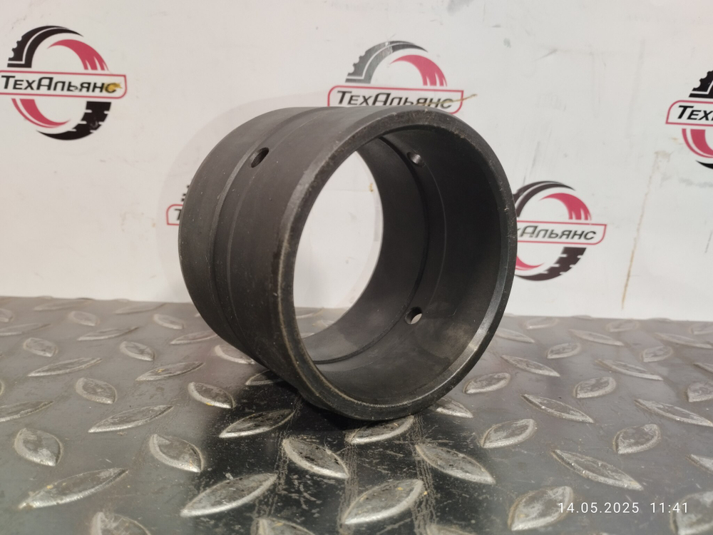 Втулка 7J-9346