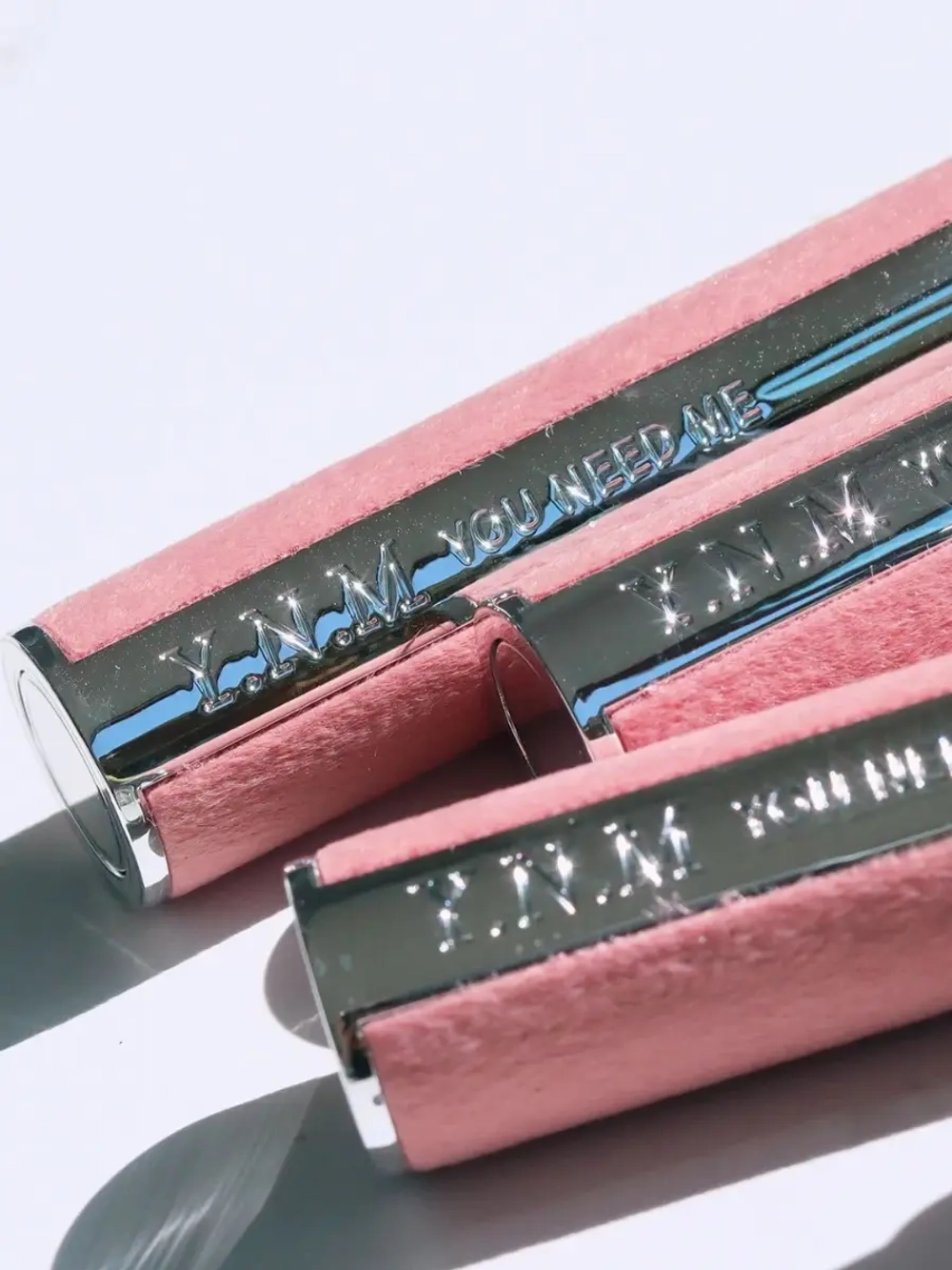 YOU NEED ME - БАЛЬЗАМ ДЛЯ ГУБ CANDY POP GLOW MELTING BALM  CRIMSON CHILI, 3 МЛ