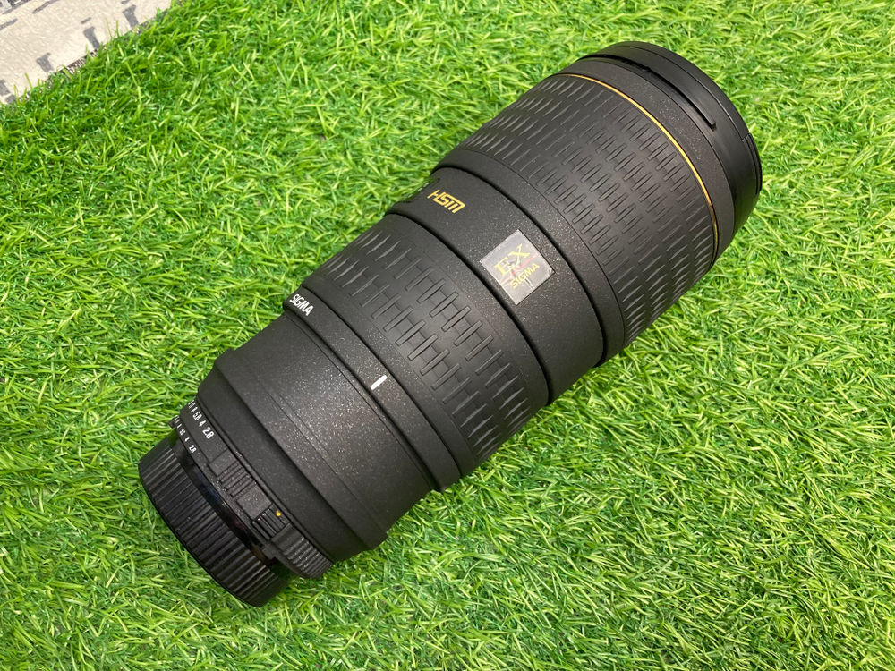 Sigma AF 70-200mm 2.8D APO EX HSM Nikon F