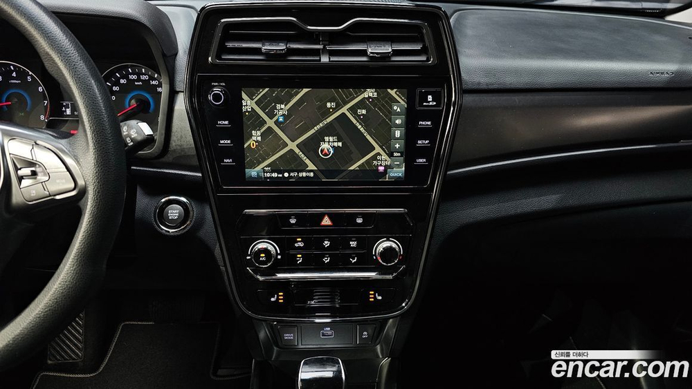 KG Mobility (Ssangyong) Very New Tivoli Бензин 1.5 2WD (03.2020)