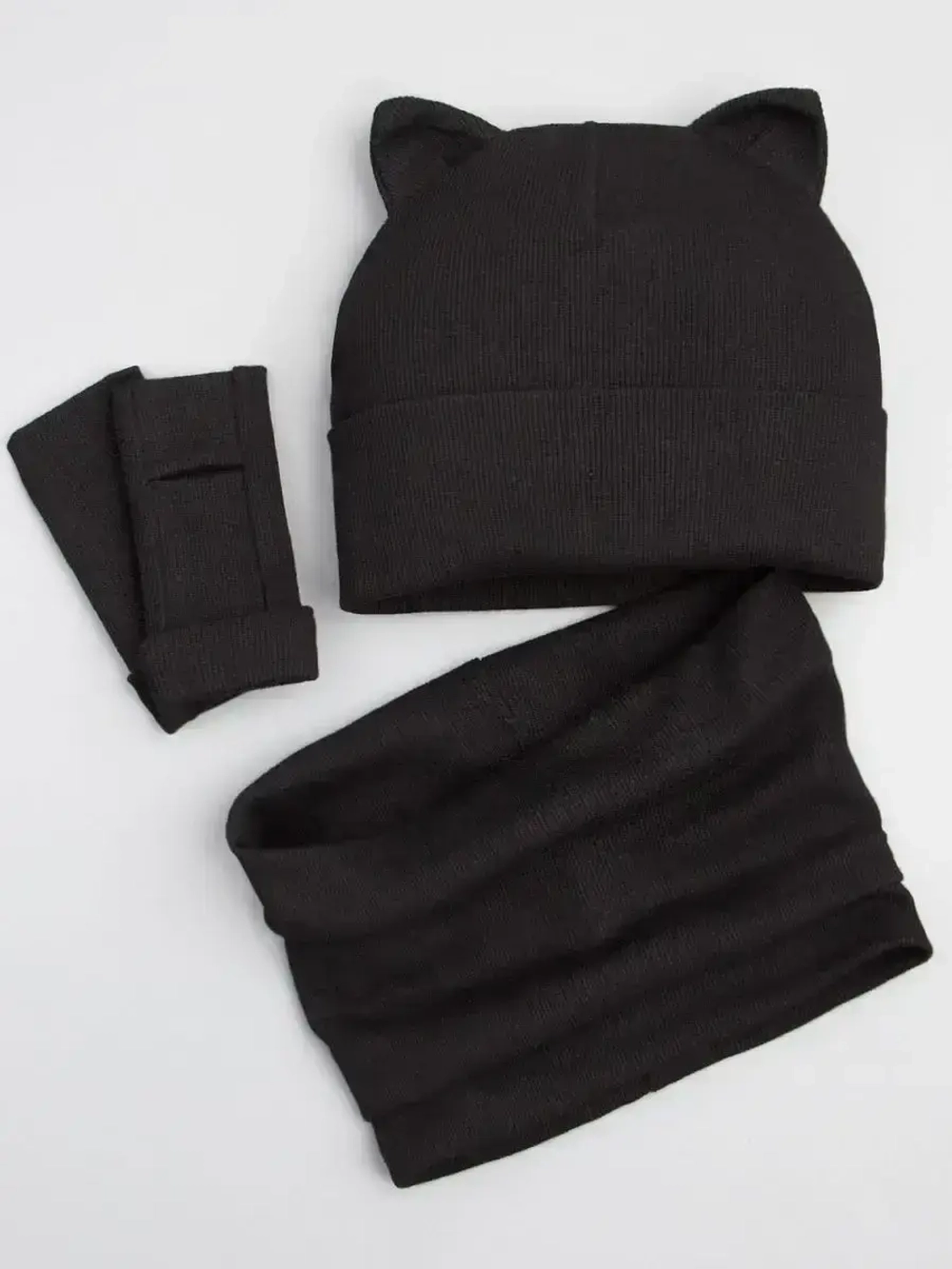 Шапка для девочки осенняя с митенками и снудом