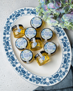 Набор свадебных бонбоньерок, свадебные комплименты, подарки для гостей от молодоженов на свадьбу в голубом цвете, 9 баночек с медом по 35 грамм