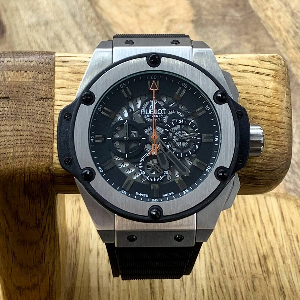 Часы Hublot