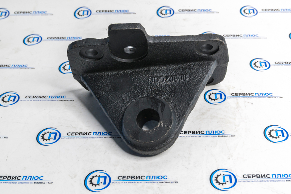 Кронштейн гидроцилиндра поворота второй оси SHACMAN F3000/X3000 DZ9118470606