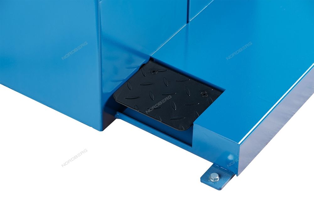 NORDBERG (4523N1B) Станок балансировочный с автоматическим вводом 2-х параметров, лазером и автостопом