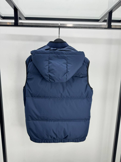 Безрукавка Kiton