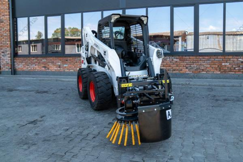 Щетка бордюрная для сорняков - AТOM Bob-Tach