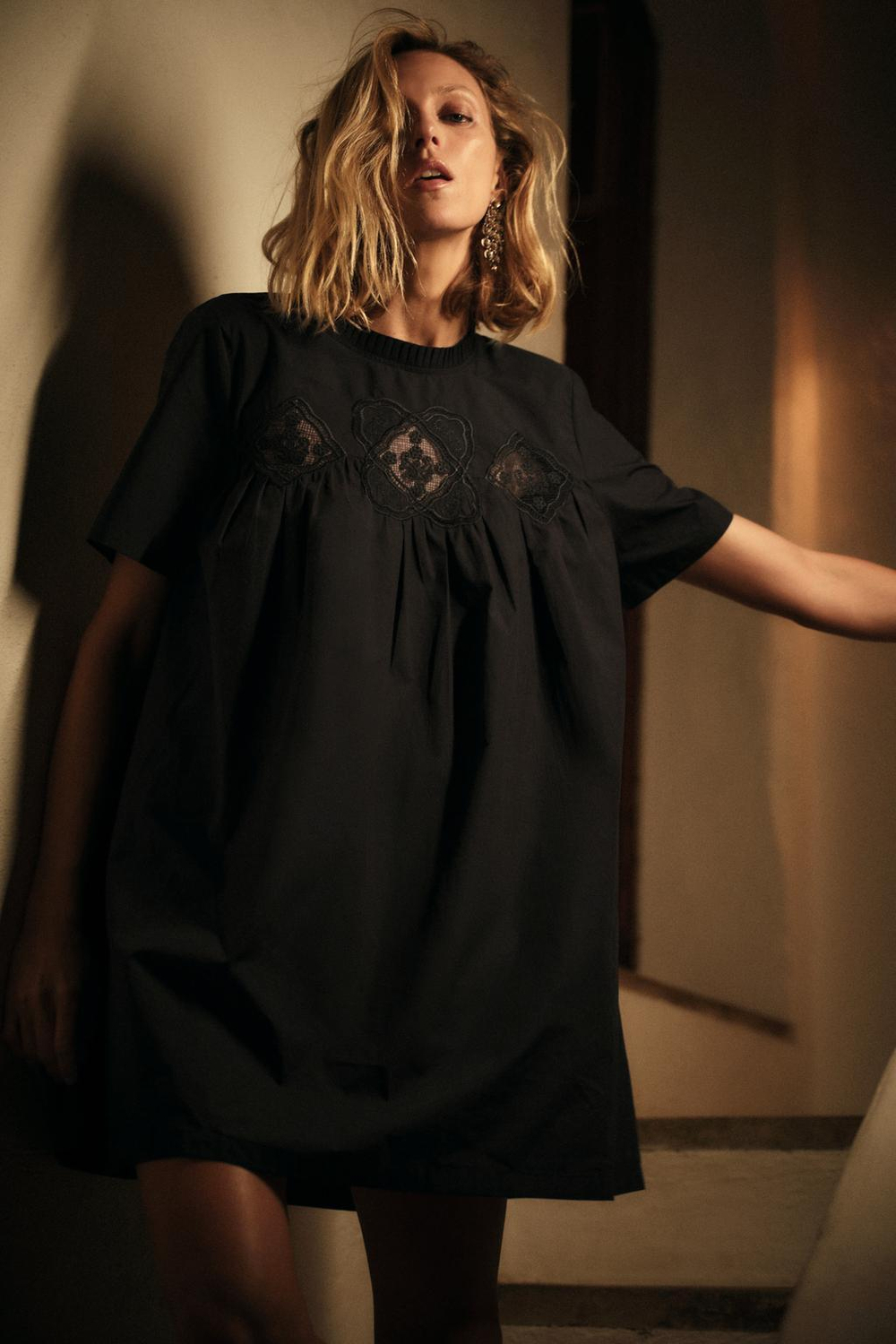 ZARA СЕРЬГИ-КАСКАД СО СТРАЗАМИ, СЕРЕБРИСТЫЙ