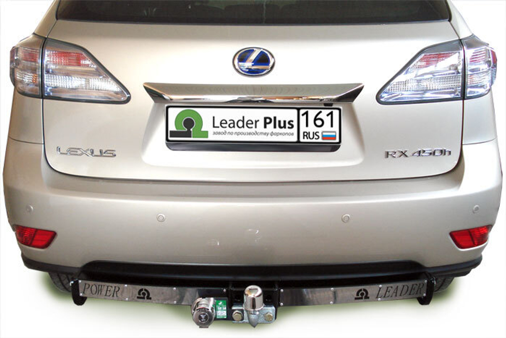 Фаркоп(прицепное) Лидер-Плюс для LEXUS RX 2009-2015 с нерж. пластиной (паспорт и сертификат в комплекте, без электрики)L103-F(N)