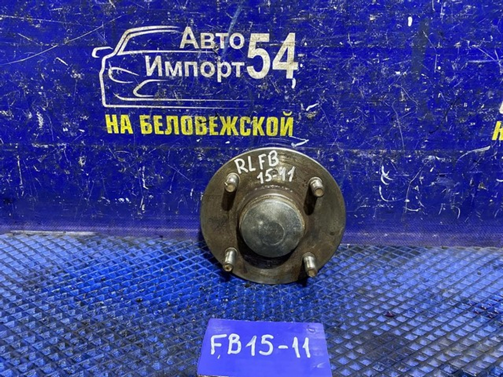 Ступица задняя левая NISSAN SUNNY 2000