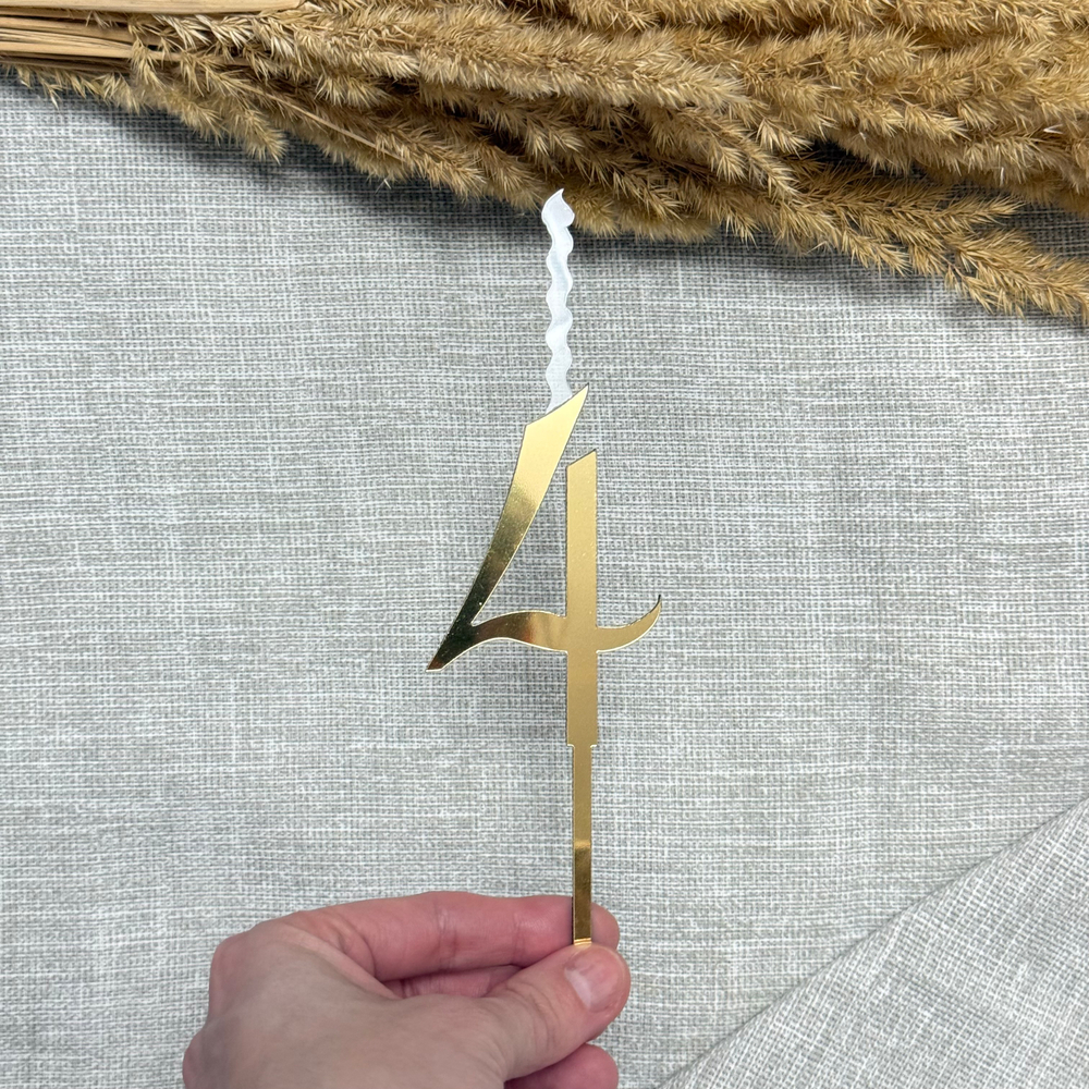 Свеча-топпер цифра «4» в золотом цвете