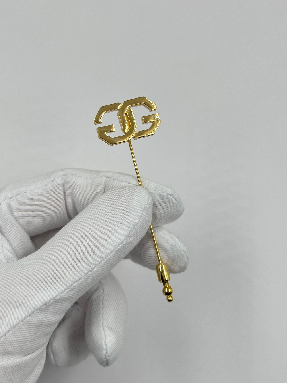 Брошь булавка Лого Givenchy 1978 год