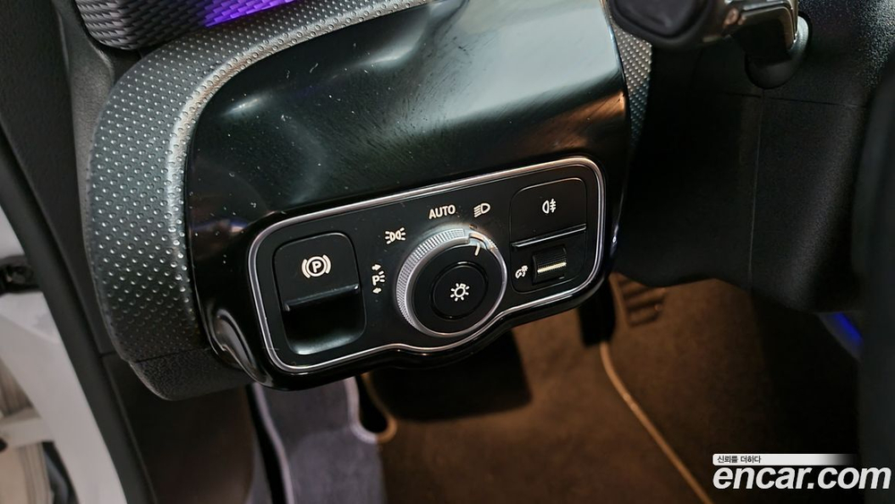 Mercedes-Benz A-Class W177 A220 Sedan (08.2021)