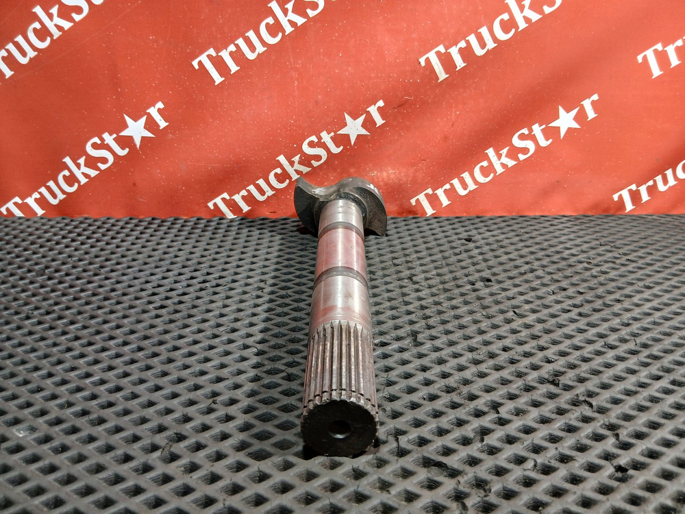 Вал тормозной передний левый