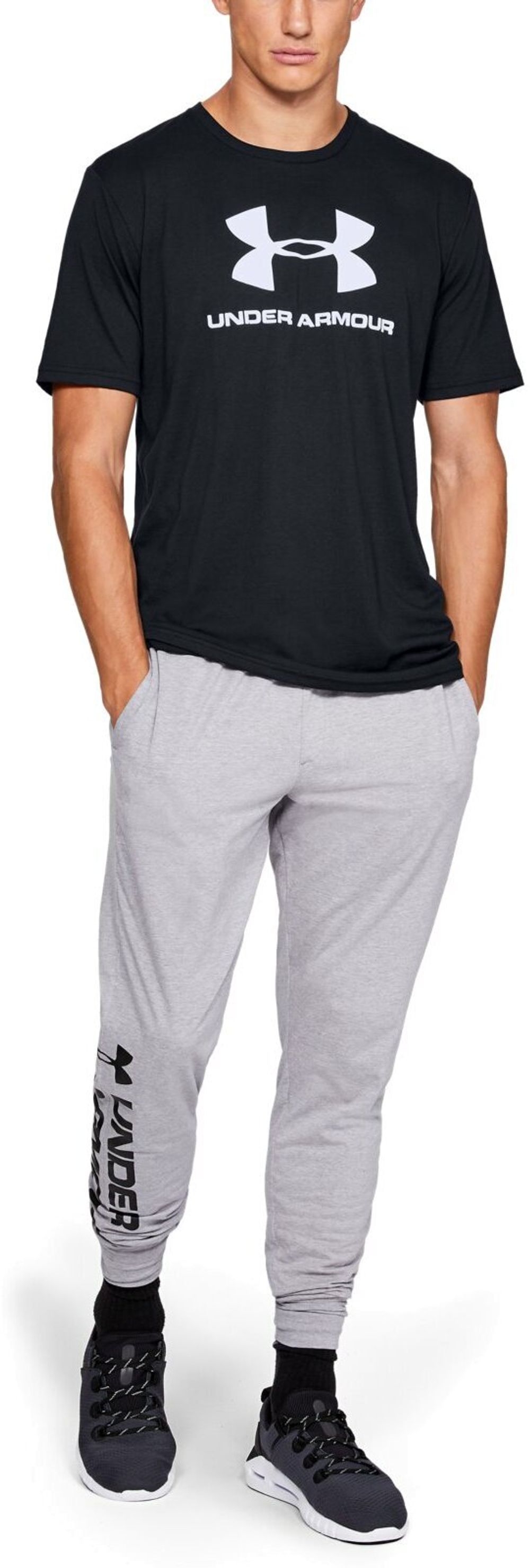 Футболка Sportstyle Logo Graphic SS Футболка Sportstyle Logo Graphic SS