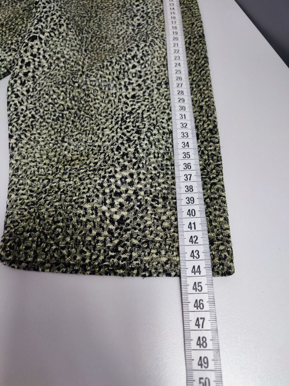 Блузка с анималистичным принтом 48 размер