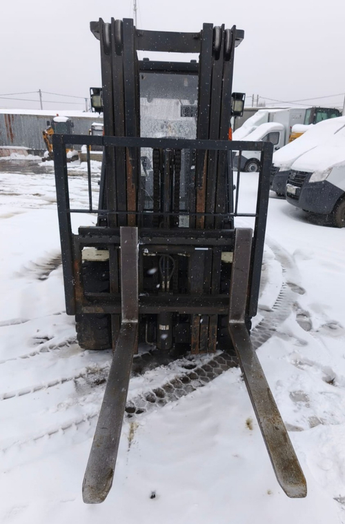 TFN CPCD Вилочный погрузчик CPCD35-XRW55F (Дизельный, 3,3 л, 48 л.с., АТ)
