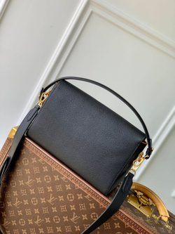 Louis Vuitton Soft Twist