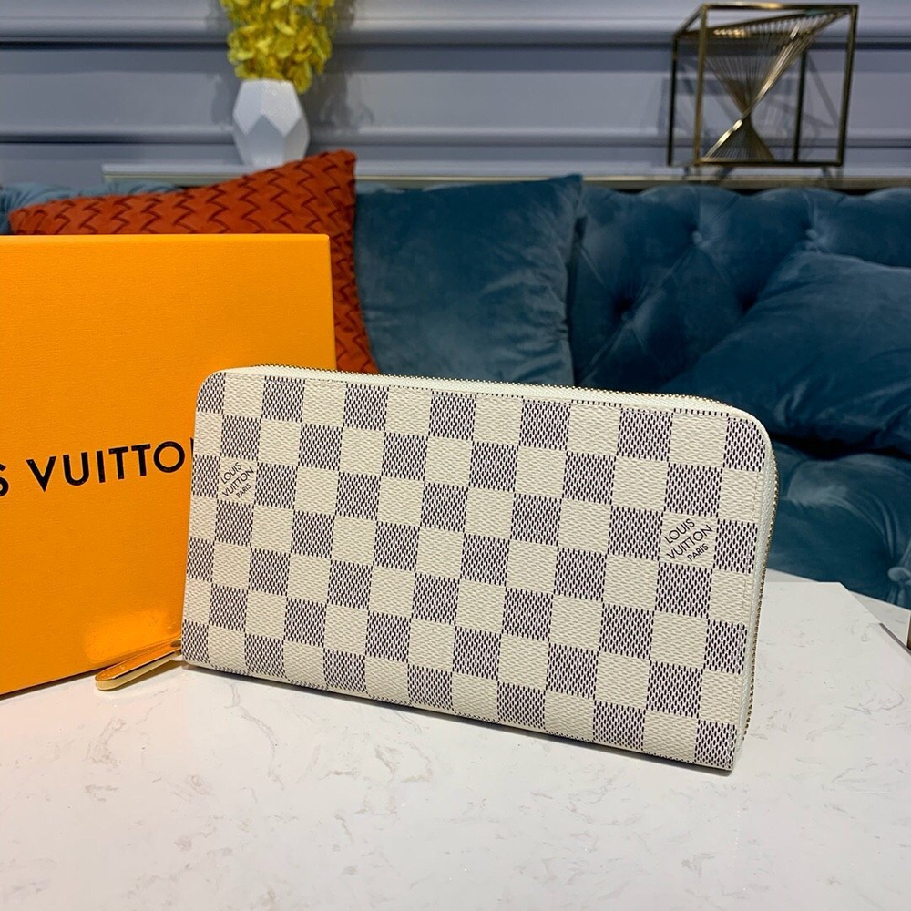Louis Vuitton Zippy Organizer