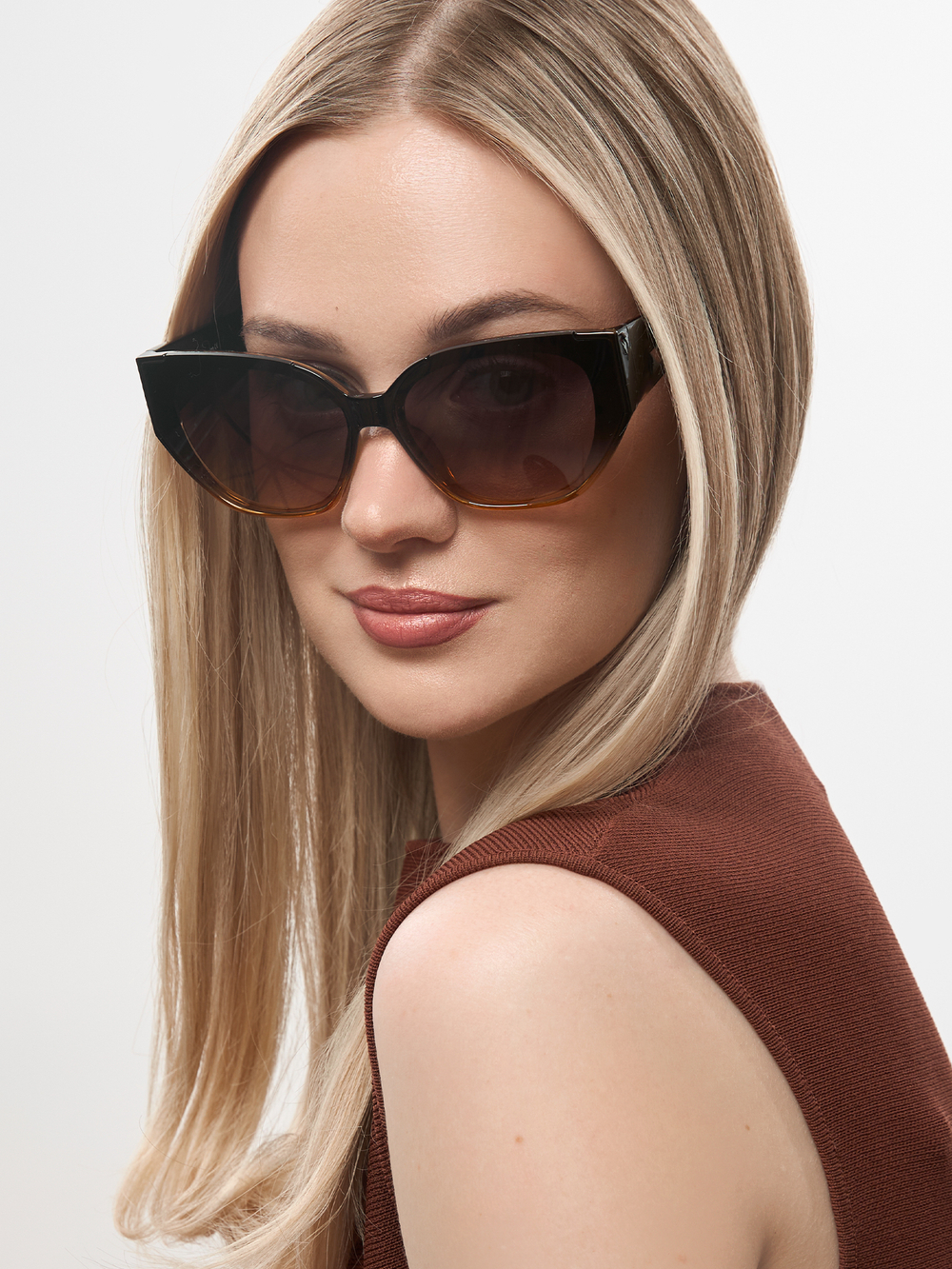 Cолнцезащитные очки FABRETTI SU019-2a