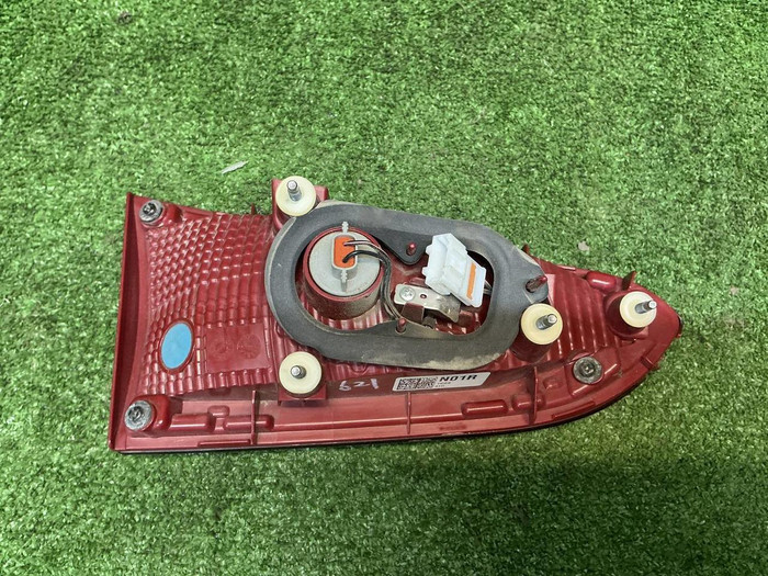 Фонарь правый внутренний Hyundai Santa Fe 4 20-24