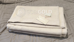 Одеяло тканое из 100% кашемира (GOBI) 135x200 см. - кремовое (ЛЮКС)