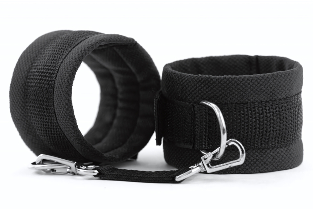 Черные наручники My rules на сцепке (Цвет: черный)