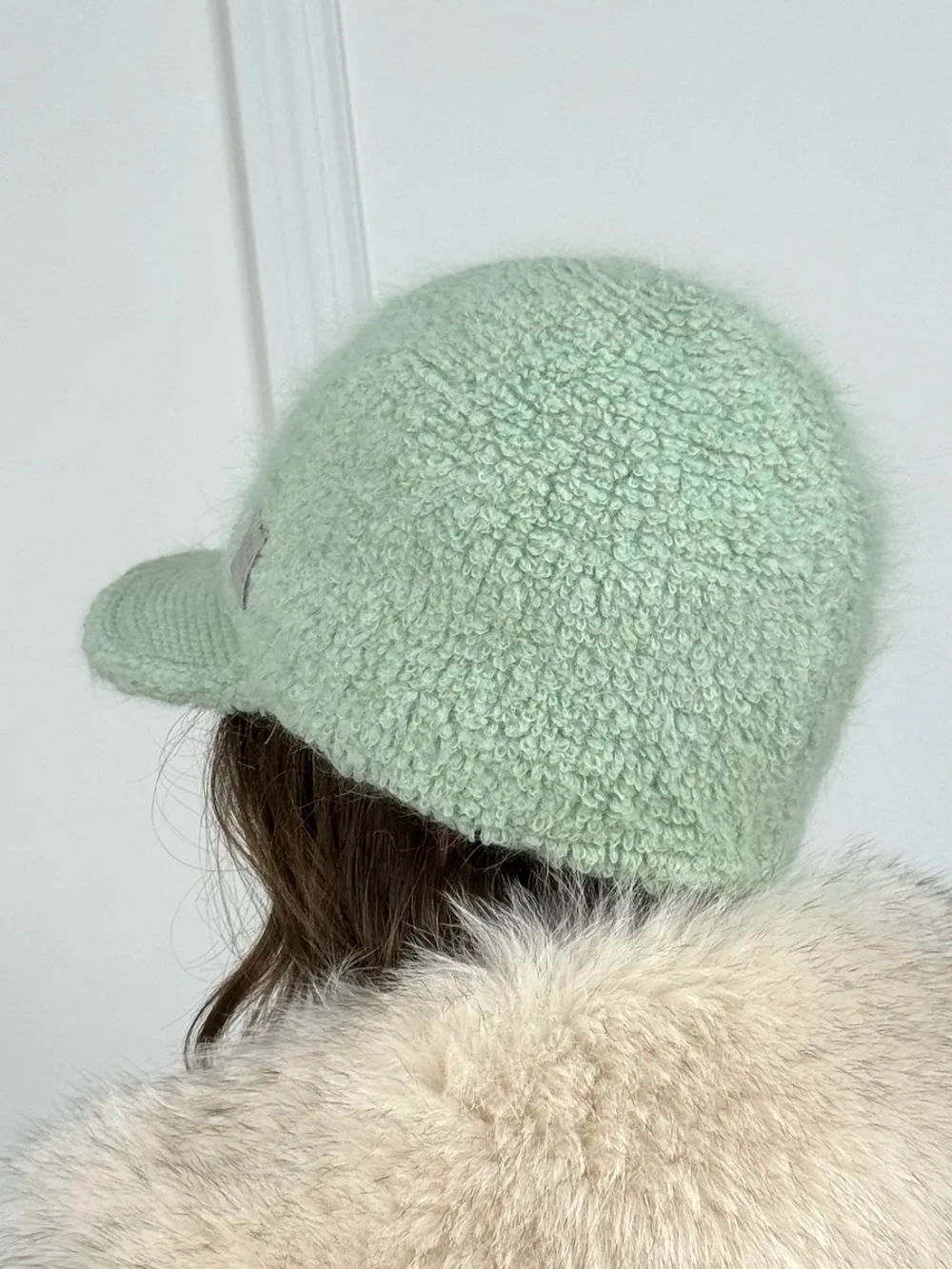 Шапка кепи зимняя с козырьком