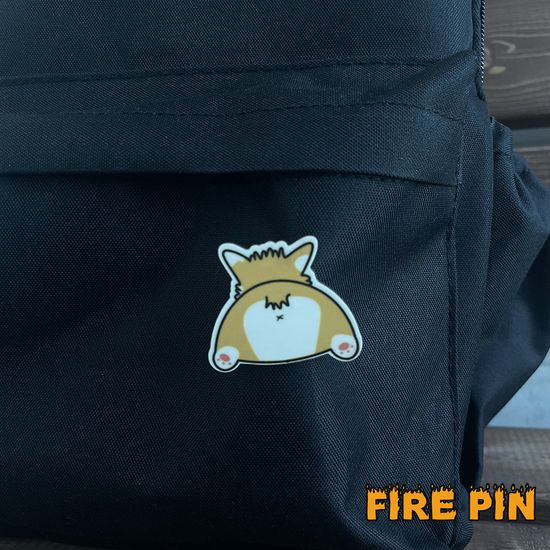 Значок деревянный (брошь)  Попа Корги. Рыжий