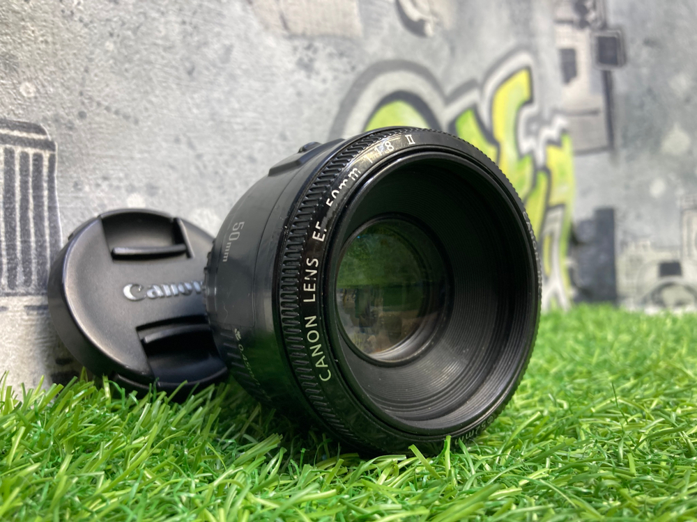 Canon EF 50mm f/1.8 II Покупка/Продажа