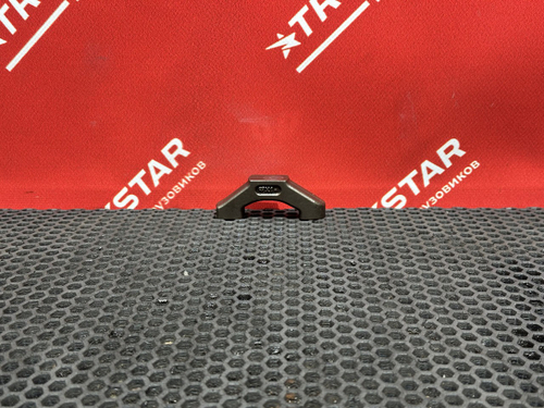 Коромысло клапана