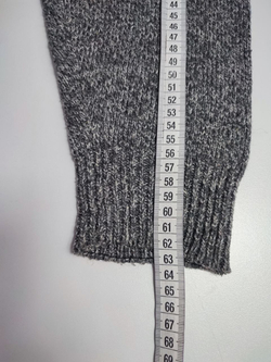 Свитер Nuonasi шерстяной 48 размер