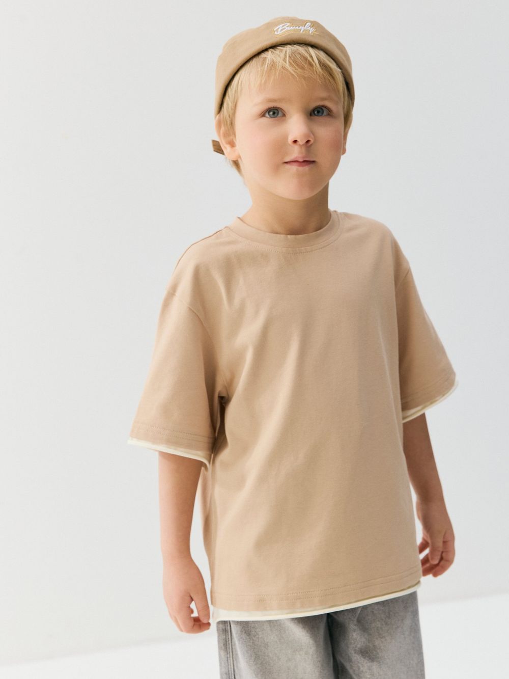 Футболка оверсайз "Беж" с контрастной отделкой