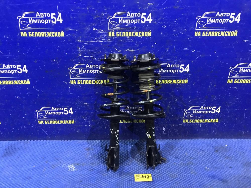 Стойка передняя правая TOYOTA CORSA 1991