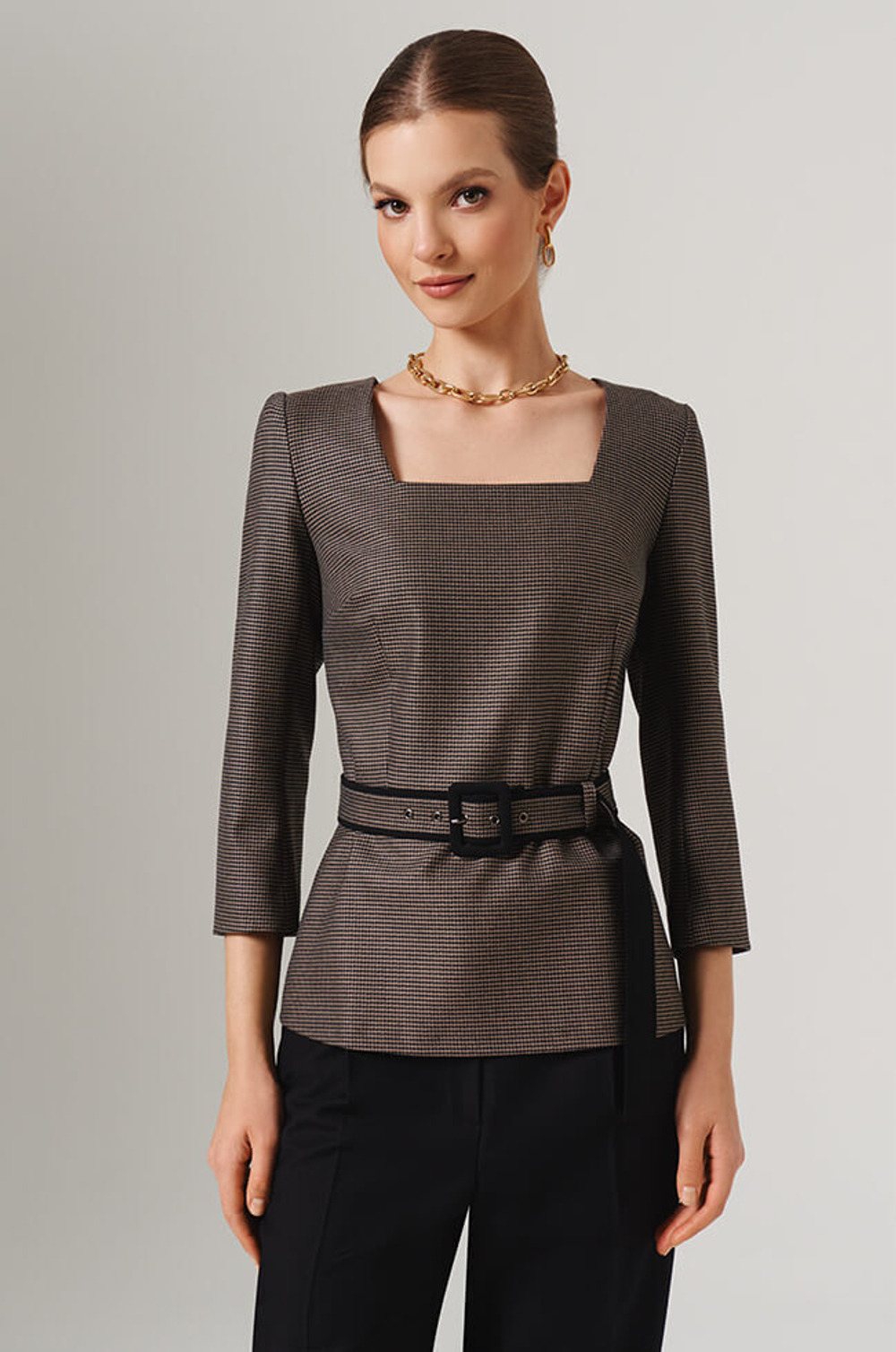 23127 Блузка женская (черно-бежевый)