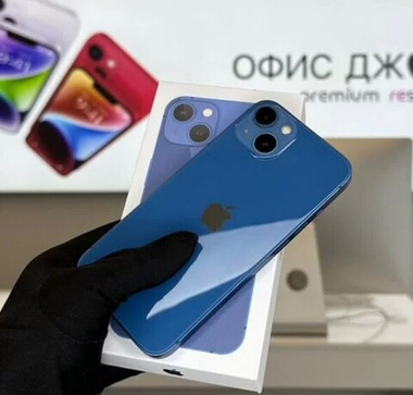 iPhone 13, 256 ГБ б/у