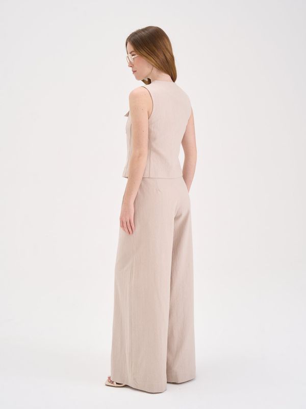 Костюм из льна и хлопка 