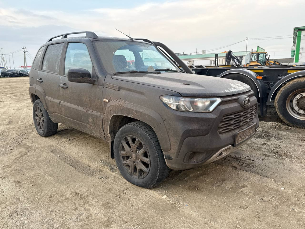 LADA Niva Travel Luxe 1.7 80hp 5MT