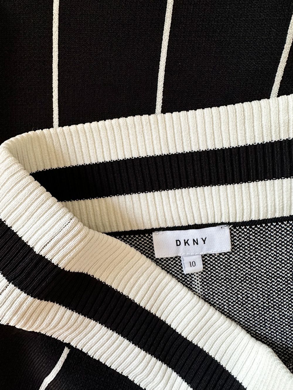 Трикотажная юбка DKNY, 140