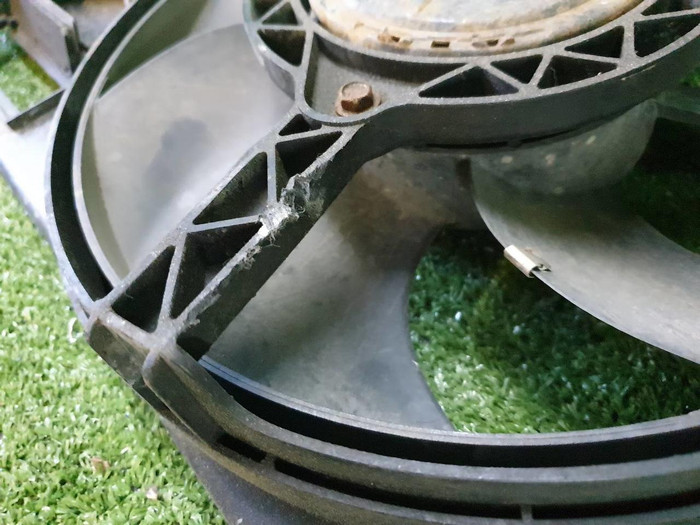 Диффузор с вентиляторами Haval H6 1 (2014-2022)