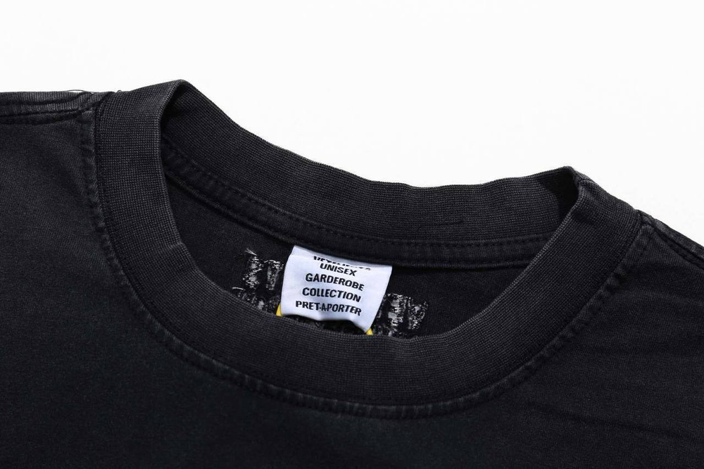 Футболка Vetements