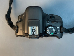 Canon 100D Kit 18-55mm 5000 кадров