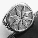 Кольцо со славянским оберегом Алатырь. Размер 19. Материал бижутерный сплав