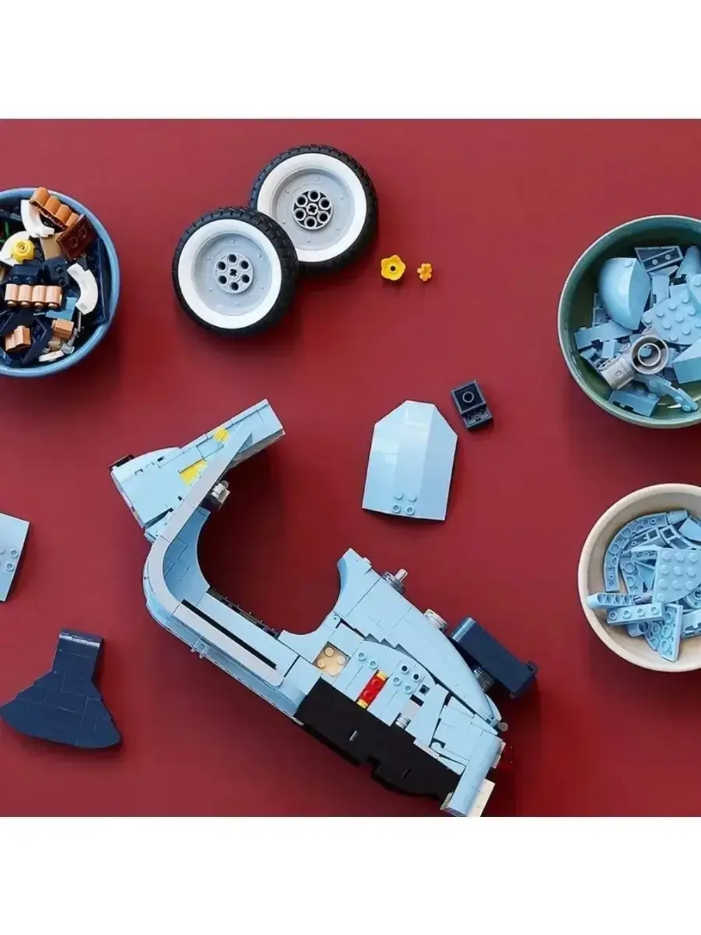 Конструктор Мотоцикл "Скутер Веспа 125" 1106 деталей 9936