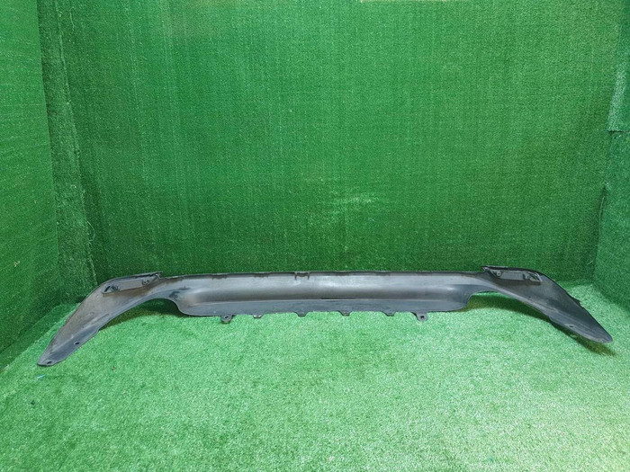 Юбка заднего бампера Toyota Camry xv70 (2017-н.в.)